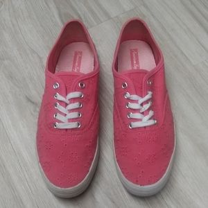 American Eagle sneaker